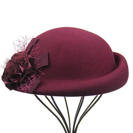 Шерсть войлочные береты женские осенние и зимние вечерние газовые Цветочные торжественные шляпы банкетные изящные шерстяные шляпы - Цвет: wine red