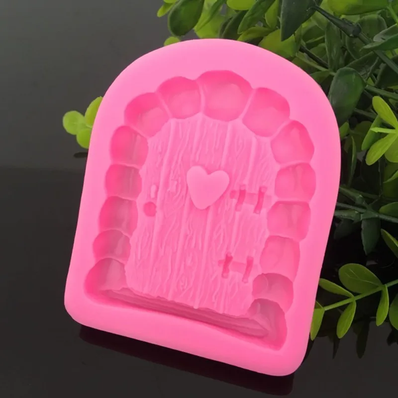 

Factory Direct Sales DIY stone door Cottage Silicone Mould 17-68