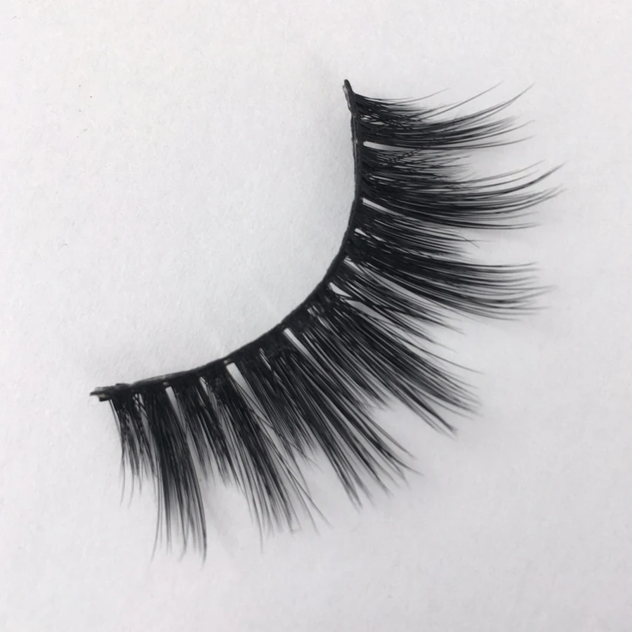eyelashes