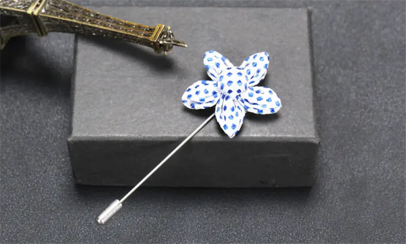 Lapel pin (4)
