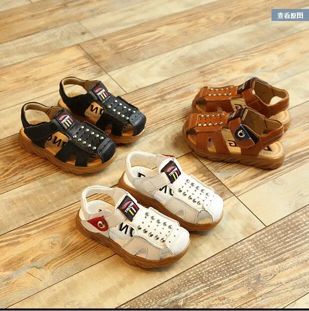 casual rivet sandals