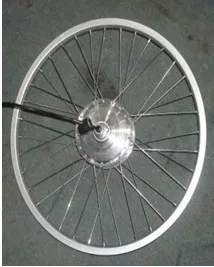 b.Three cross spoke