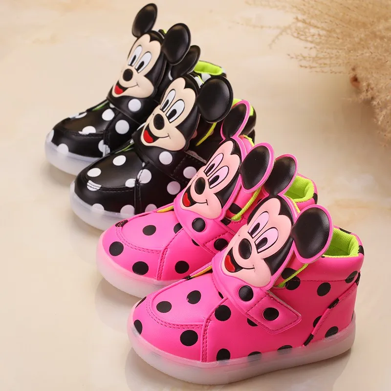 2017 European Fashion Colorful Lighted children casual font b shoes b font hot sales cool baby