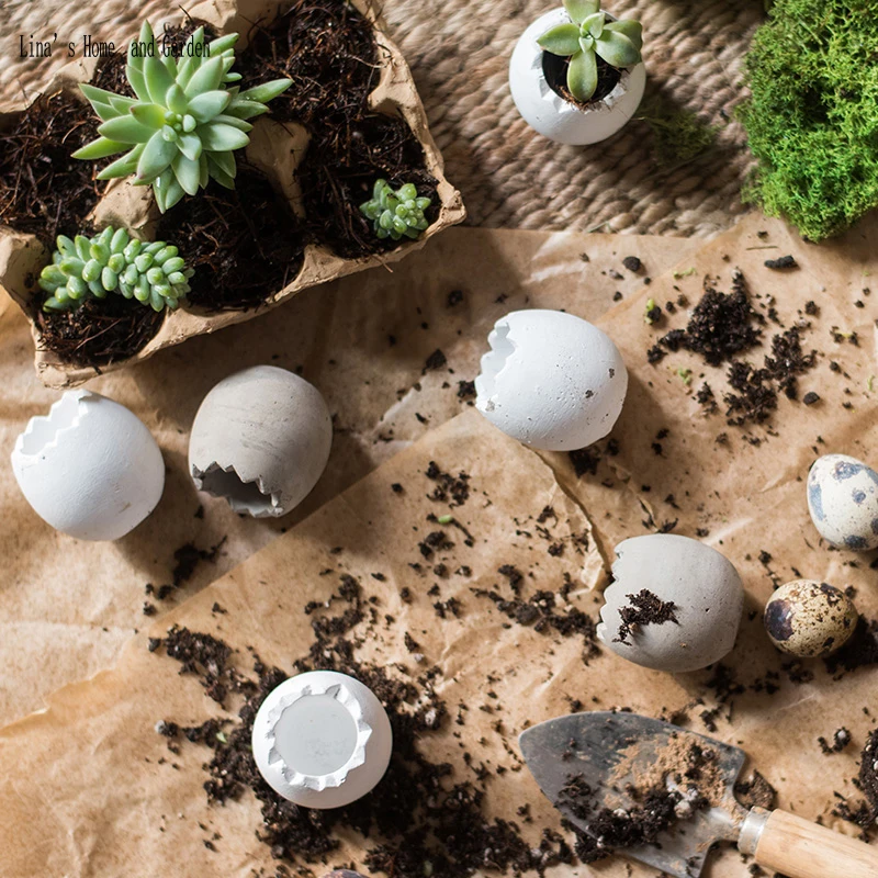 egg design mini decorative pots and planters (2)