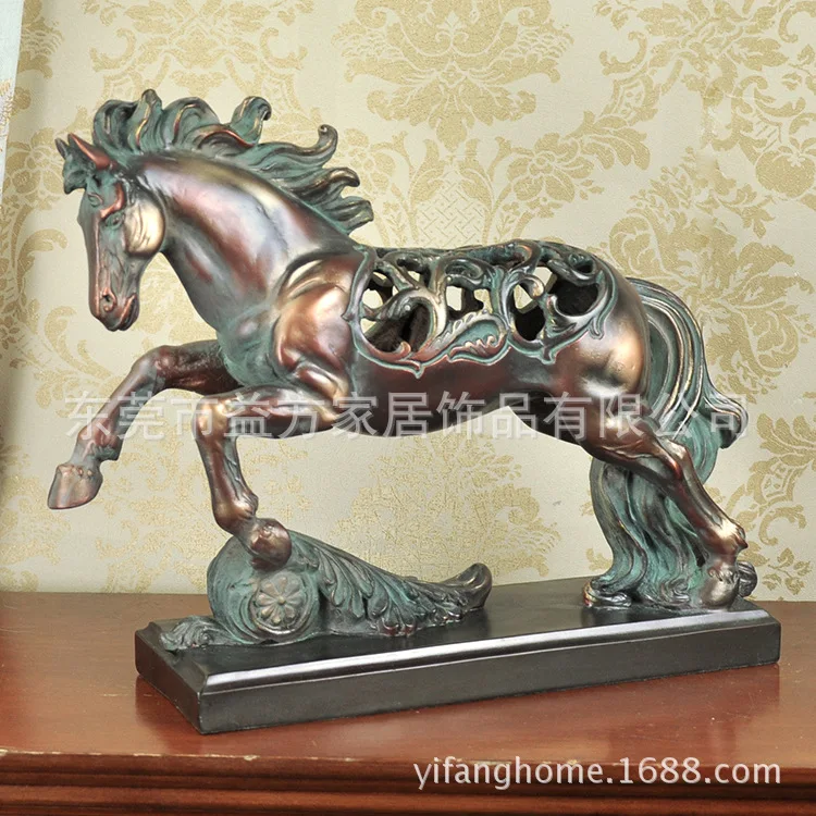 Arredamento Per La Casa Creativo Hollow Europeo Antico Rame Gallop Soggiorno Mobile Tv Decorazione Curio