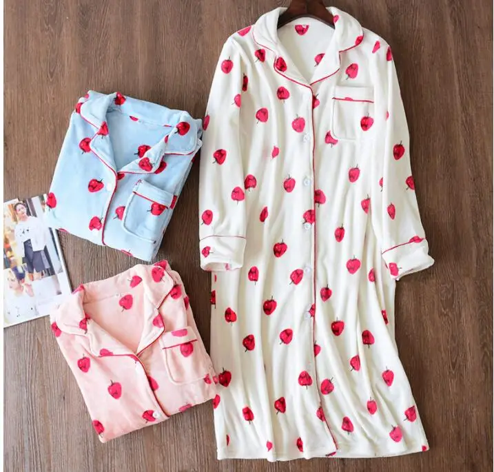 

Winter Striped Women Sleepshirts Cotton Strawberry Warm Fresh Simple Nightgowns Sleepwear Nightdress Nightwear