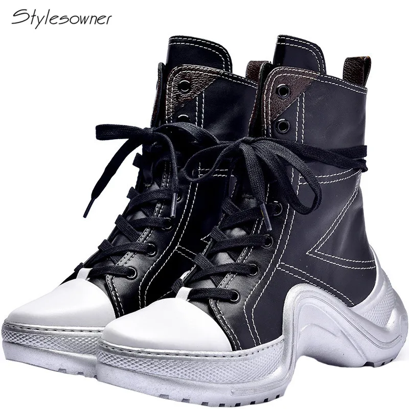

Stylesowner Women Lace Up Thick Sole Sneaker Boots Mixed Color Real Leather Ankle Botas Mujer Brand Design Short Platform Boots