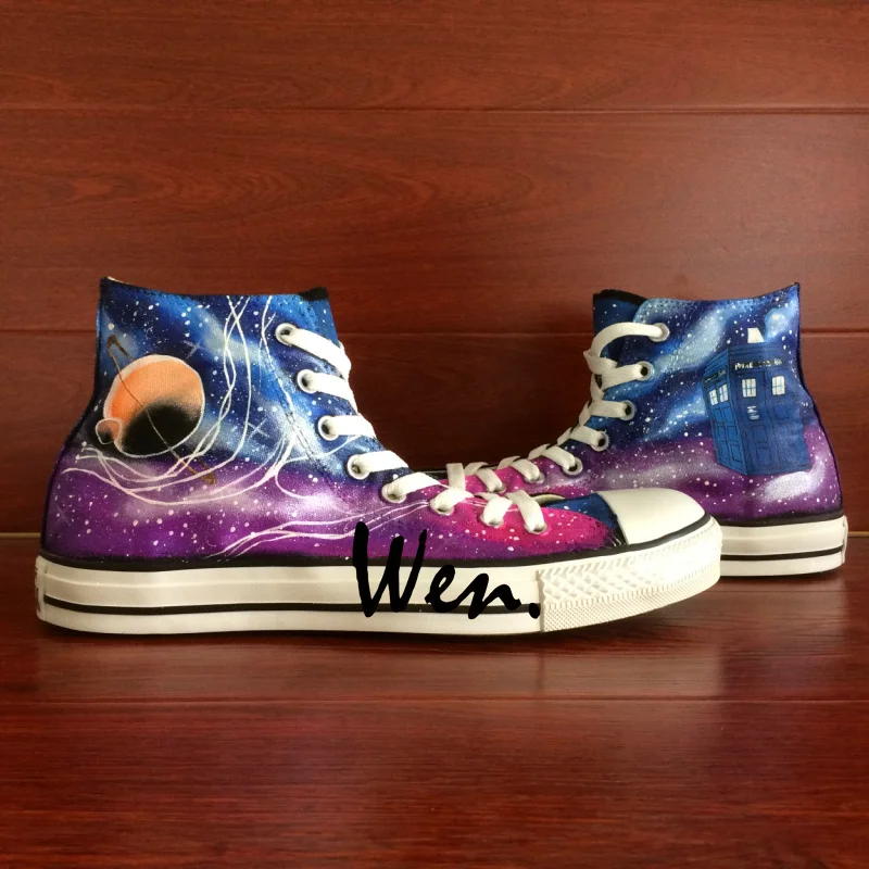 ФОТО Wen Design Custom Shoes Hand Painted Canvas Snekaers Doctor Who Tardis Galaxy Space Men Women's High Top Canvas Sneakers Gifts