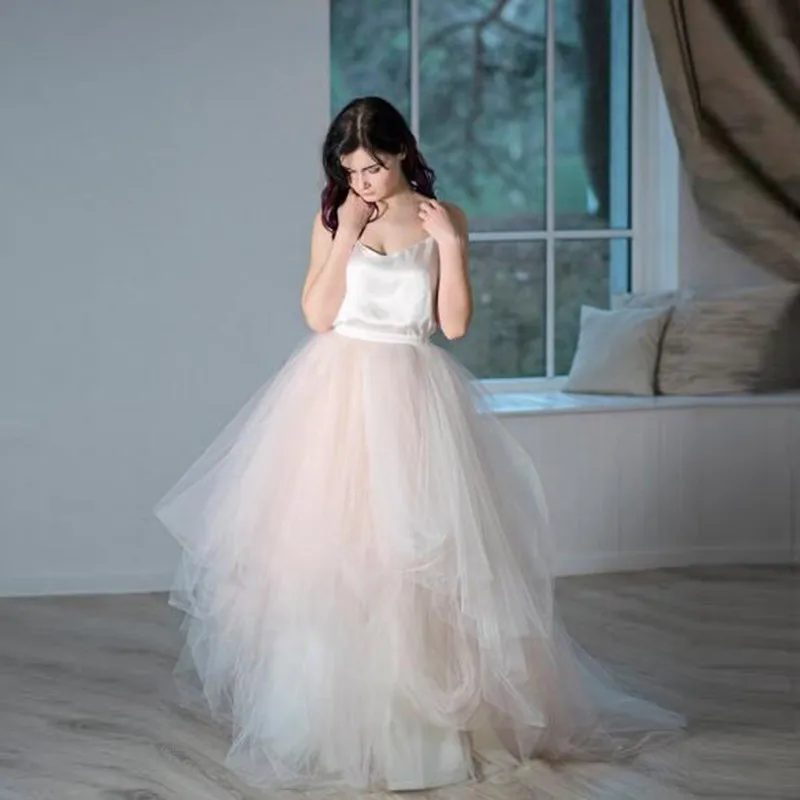 Formele Puffy Lange Tule Rokken Voor Bridal Mooie Licht Roze Vrouwen Tulle Rok Fotografie Faldas Mujer Saias 2019 Custom Formele Puffy Lange Tule Rokken Voor Bridal Mooie Licht Roze Vrouwen Tulle Rok Fotografie Faldas Mujer Saias 2019 Custom
