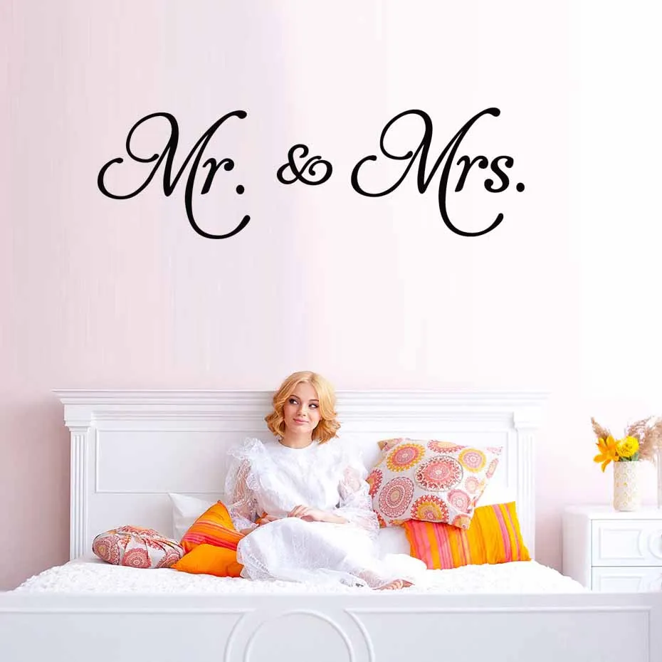 

28x91cm Mr. & Mrs. Vinyl Wall Sticker Love Quotes Wall Decal Removable Art Wallpaper For Bedroom Vintage Home Decor