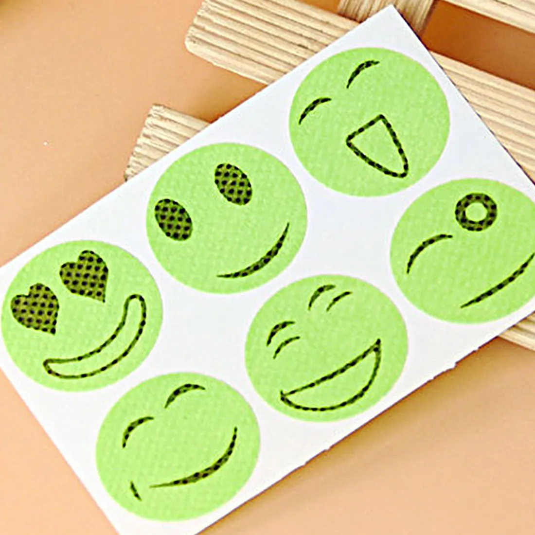 

BEST 60 Stickers Cute Mosquito Repellent Patch Smiling Face Type Drive Midge Mosquito Killer Anti Mosquito Repeller Sticker