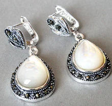 Único de la señora 925 Plata Marcasita Natural Sea Shell Blanco Waterdrop Pendientes de 11/2″