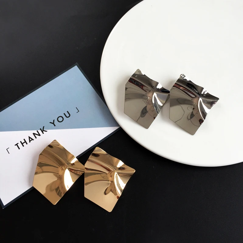 

Free Shipping Cute Design Irregular Hammered Alloy Stud Earring