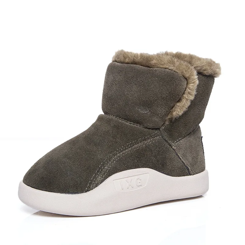 

2017 Winter Children's Snow Boots Genuine Leather Suede Boys Plush Shoes Girls Non Slip Warm Boots Big Kids Cotton shoes KS327