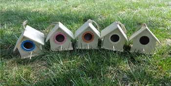 

20.5x16x19cm / Outdoor wooden nest breeding box Bird house sparrow nest gardening ornament garden wooden birdcage nest box