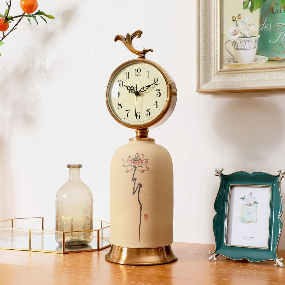  1PCS New Chinese clock and clock ornaments creative retro living room desktop bedroom clock bell LU - 32887450395