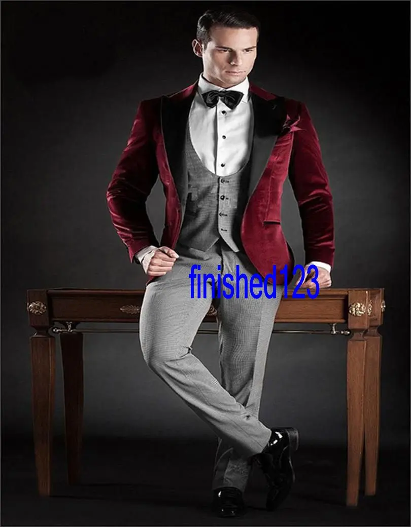 Fashionable One Button Red Velvet Jacket Groom Tuxedos Groomsmen Mens