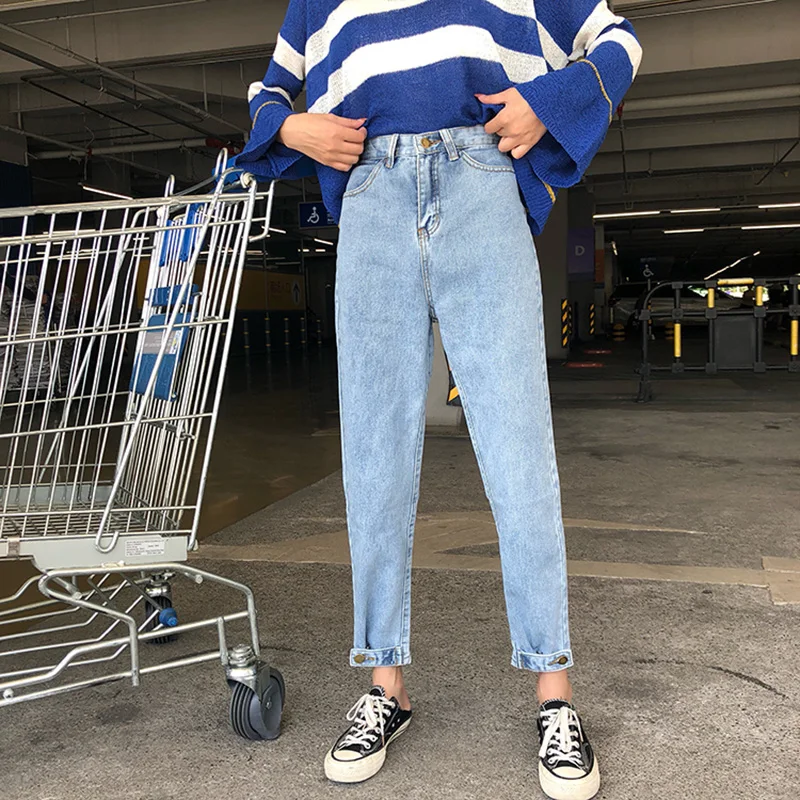 Jeans Women 2019 New Leisure Loose Harem Ankle-length Womens Jean Korean Style All-match Simple Button Fly Student Trendy Daily Jeans Women 2019 New Leisure Loose Harem Ankle-length Womens Jean Korean Style All-match Simple Button Fly Student Trendy Daily