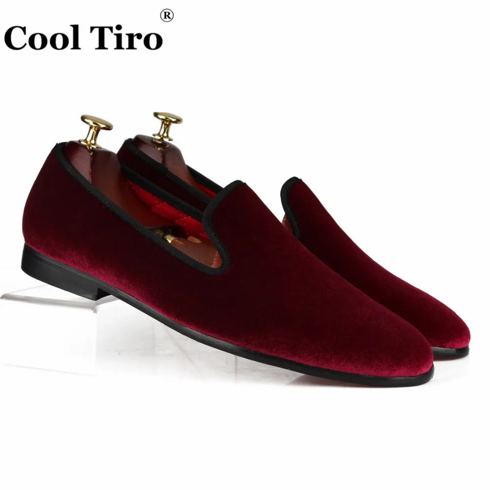 Men Loafers Burgundy Velvet Dress shoes (1)