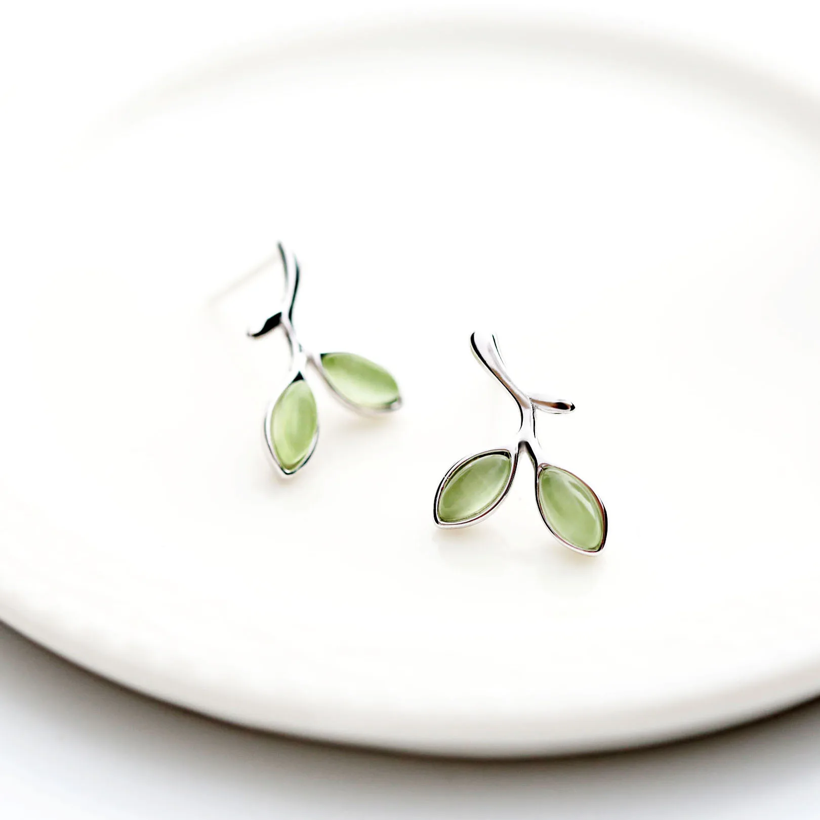 green bud earrings 100% 925 Sterling silver Jewelry fashion Hypoallergenic Stud earrings for women girl gift