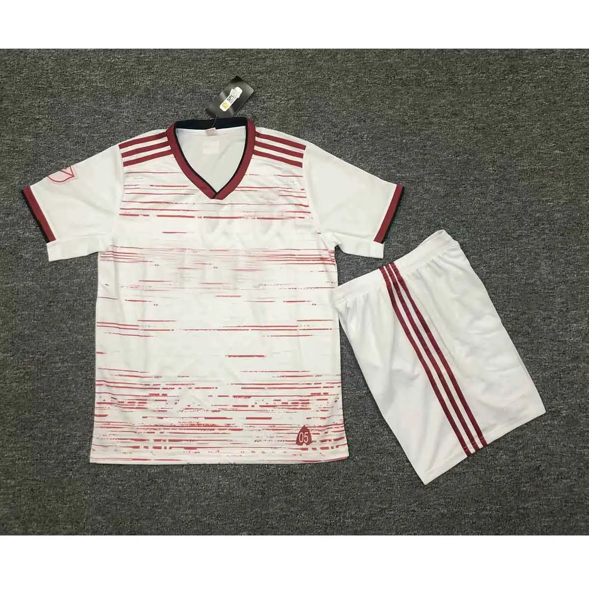 

19-20 new men's sweatshirt football jersey youth football training jersey suit sports suit clothing printing custom