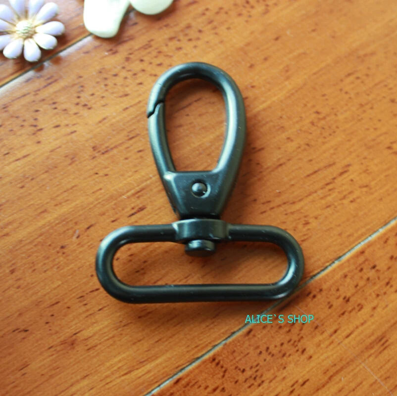 

Hardware accessories Dog clip Hook Metal Clip Buckle, Snap hook Swivel clasp lobster claws Hardware for luggage Bag Handcase