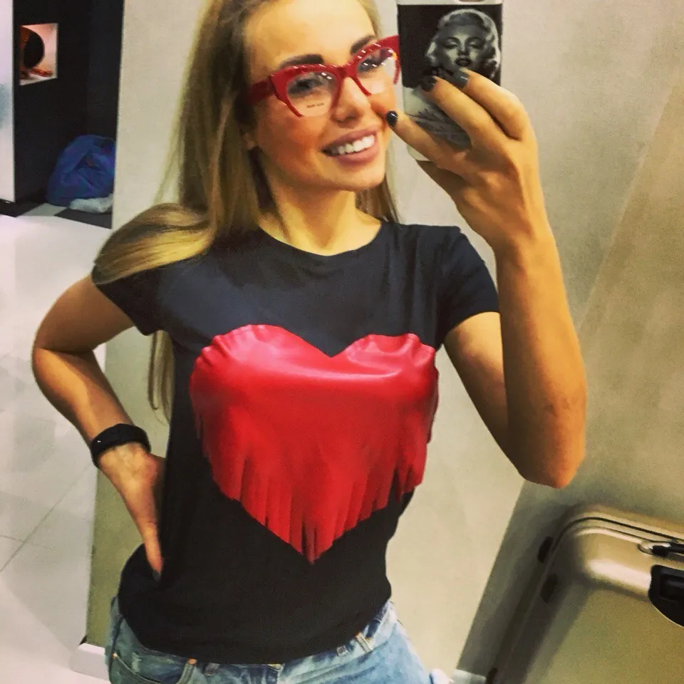 2016 Summer Women Tops High Quality Short Sleeve O neck Slim Harajuku Cotton Heart Tassel Tshirt Plus Size manteau femme free shipping