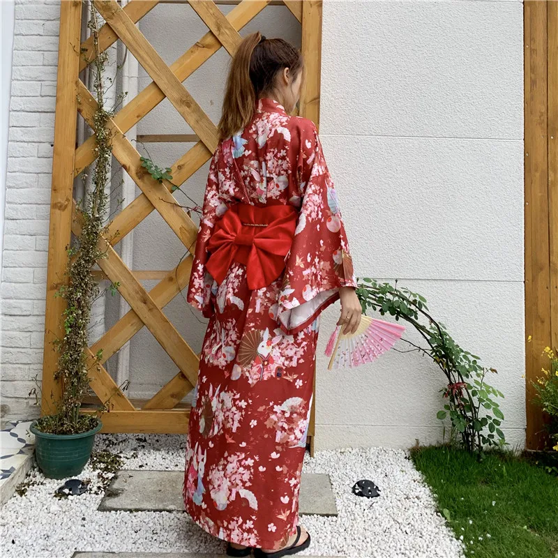 Женское традиционное японское платье-кимоно с цветочным принтом для сцены для косплея, женское кимоно Yukata Feminino