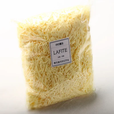 

Free shipping 100g/lot beige yellow Natural lafite grass shredding creative candy box gift box filler wedding supplies