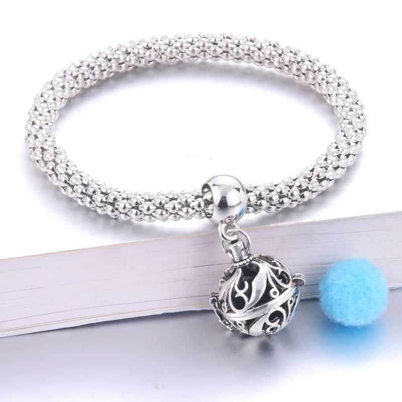 

Creative Aromatherapy Bracelet Jewelry perfume Aroma Diffuser Essential Oil Diffuser Pendant Locket Bracelet With Pads