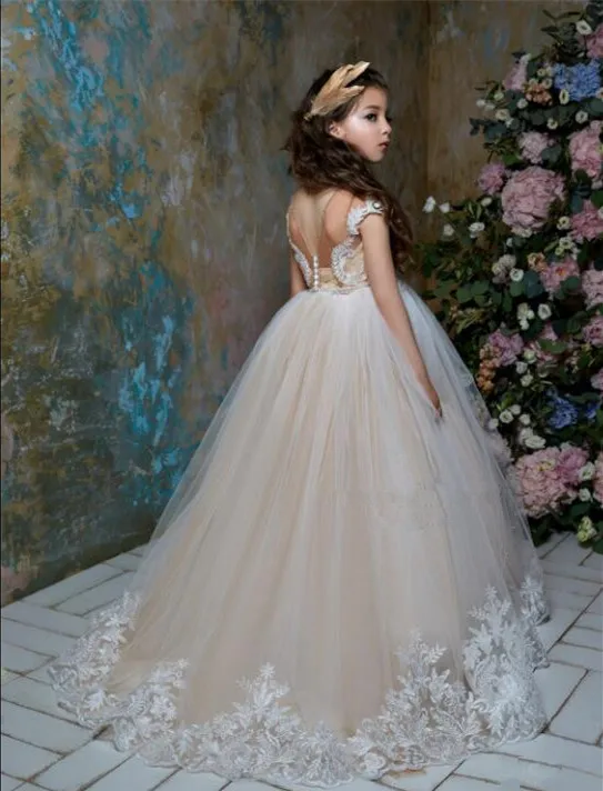 

Elegant Custom made champagne lace appliques ball gown princess toddler kids holy first communion gowns flower girl dresses