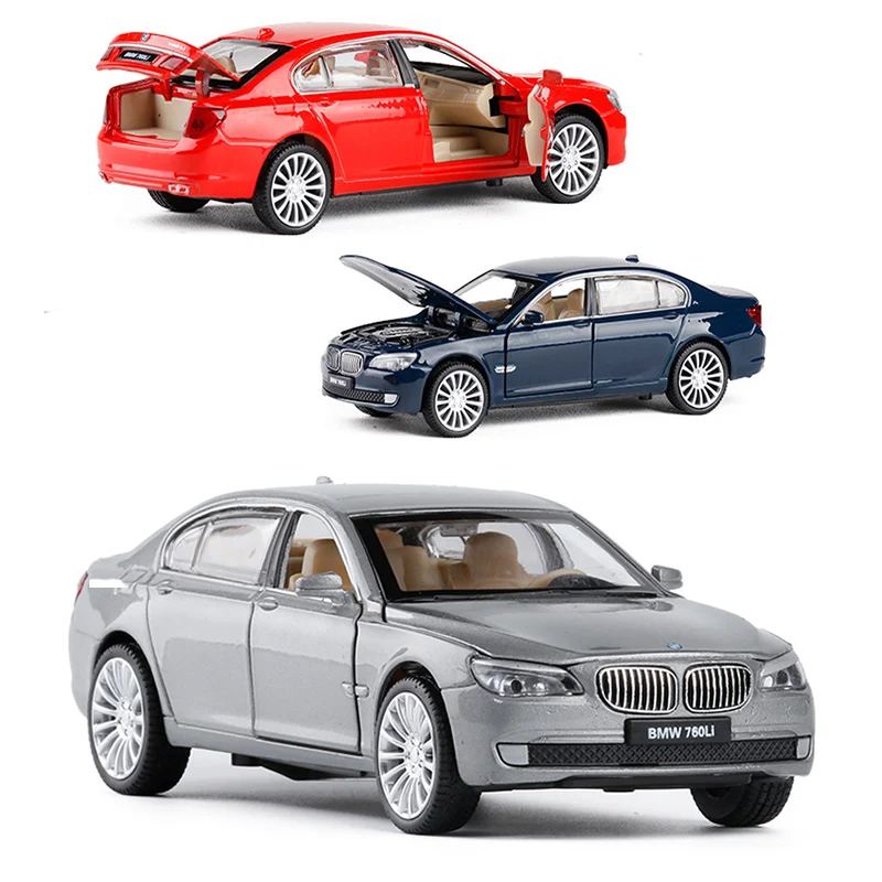 

1:32 7 Series Alloy Model Toy Car Acousto-optic Pull Back Function Luxury Car Model Boys Diecast Metal Vehicle Gift V061