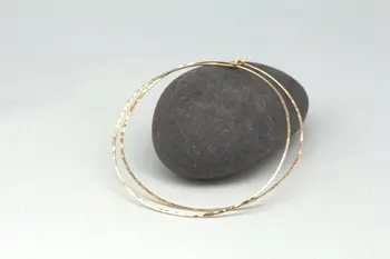 

PINJEAS handmade extra large thin hammered gold hoop earrings gift for women minimalist lightweight statement oorbellen jewelry