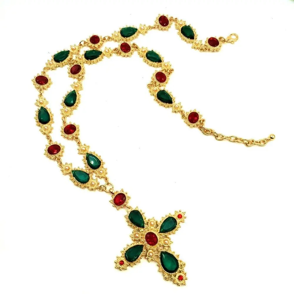 

Vintage Baroque Cross Necklace Women Medieval Gold Chain Colar Chain Gems Pendant Long Necklace Golden Collares Collier Jewelry