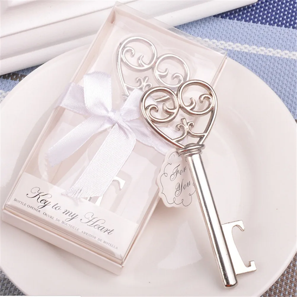 

1pcSilver Color Prince And Princess Creative Beer Bottle Opener Keychain Wedding Party Gift Beer Opener Key Personalized Opener