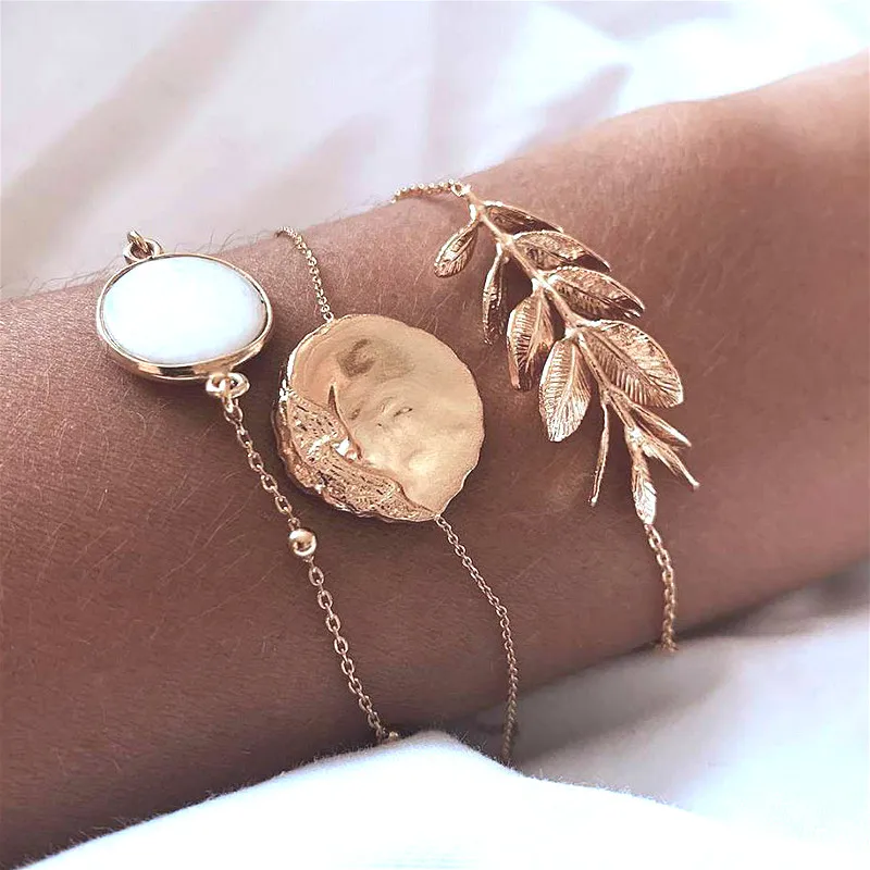 

3 Pcs/ Set Classic Leaves Round Gem Irregular Gold Chain Multilayer Bracelet Set Female Retro Charm Clothing Accessories