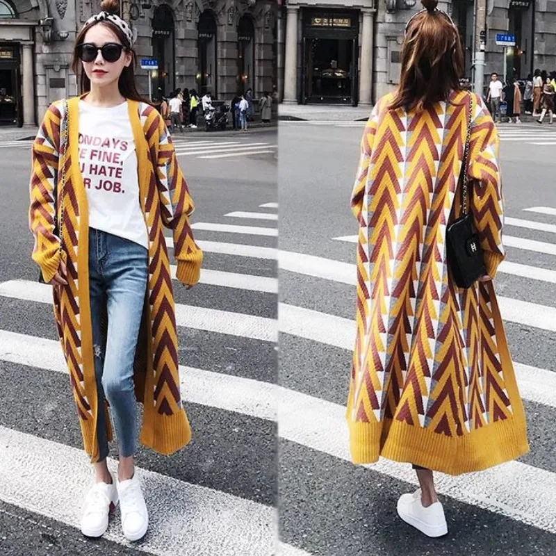 

2019 New brand Korean spring Autumn sweater fashion new solid color round collar full sleeve loose embroidered sweater women