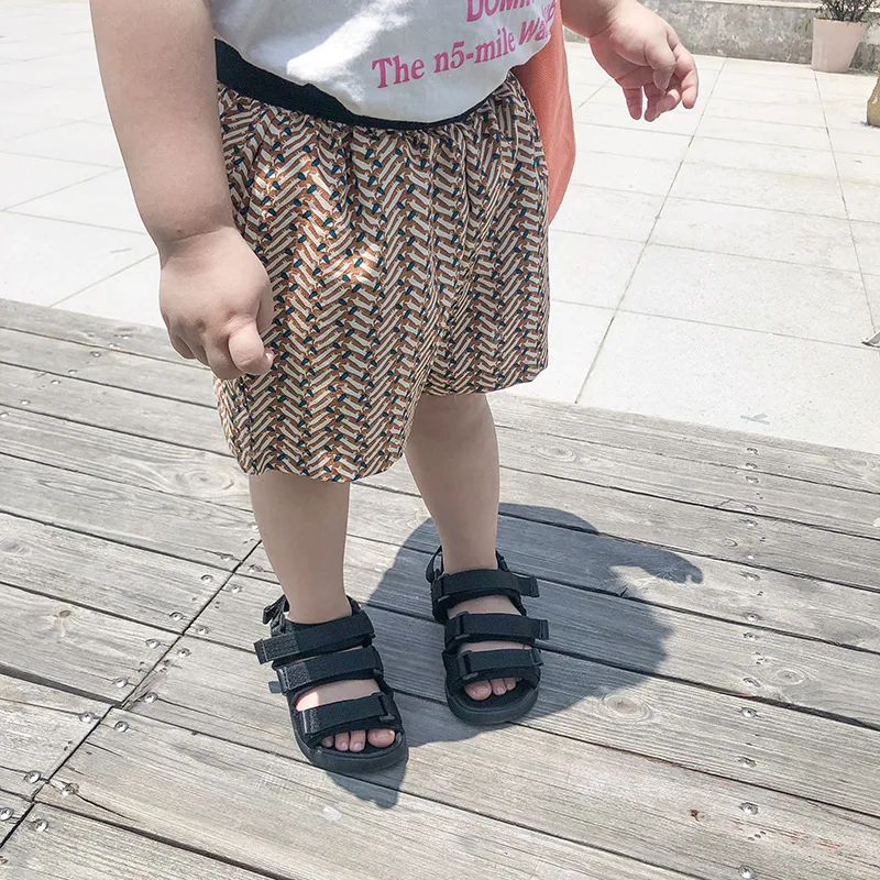 

Children Short Pant Thin Summer Boys and Girls Loose Little Floral Fashion Trousers Baby Sun Protection Straight Sweatpants
