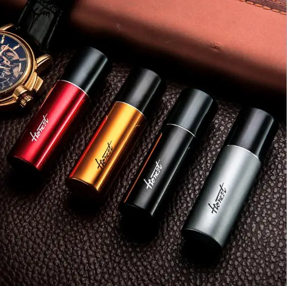 

Honest Mini kerosene wheel lighter gift creative cigarette lighter with metal and personality small kerosene wholesale