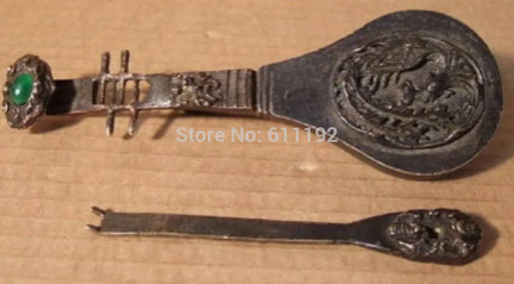 

Rare Chinese style antique Brass Carved lute phoenix lock and key statue