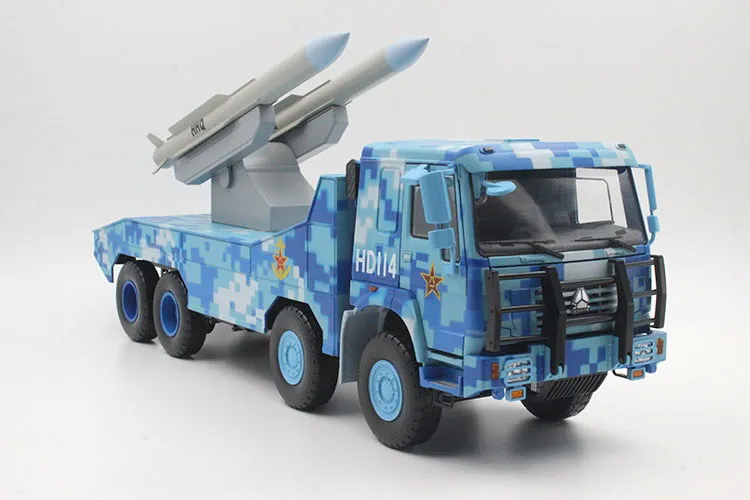 Сплав модель 1:24 Масштаб SinoTruk HOWO камуфляж военный парад армейский грузовой автотранспорт литье под давлением Игрушка Модель Коллекция украшения