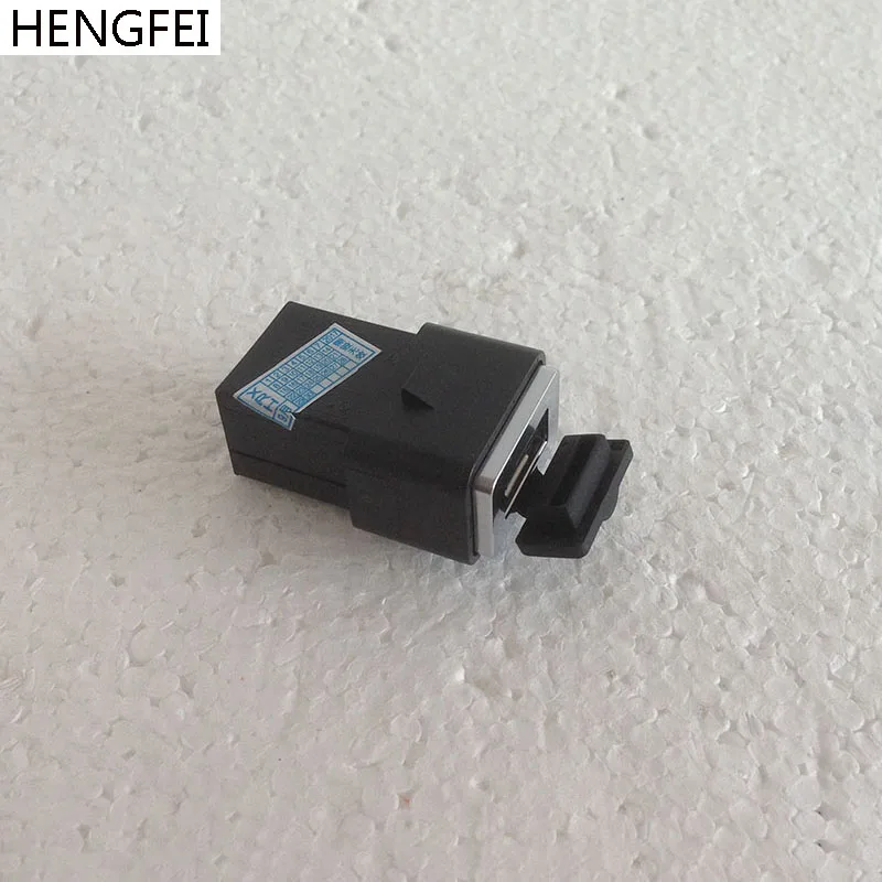 

Car accessories Hengfei USB interface socket for Volvo S80 S80L S60 XC60 S40 C30 V60