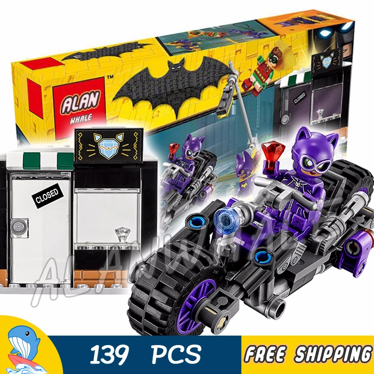 

156pcs Super Heroes Batman Movie Catwoman Catcycle Chase 10627 DIY Figure Building Blocks Assemble Toy Compatible with LegoING