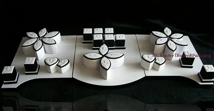 

jewelry showcase include flower ring holder bracelet&bangle display and jewelry Organizer Cases 85*30*10cm