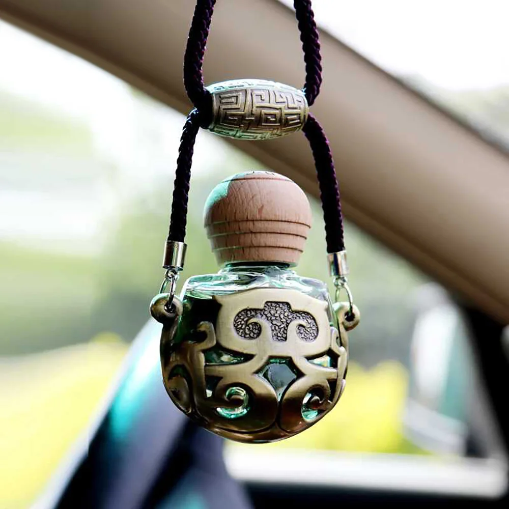 

Car Pendant Air Freshener Perfume Essential Oil Diffuser Vintage Automotive Interior Rear View Mirror Hanging Decor Air Cleaner