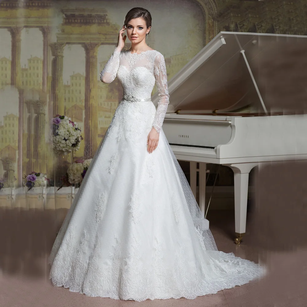 Свадебные платья с длинным рукавом. Кружевное свадебное платье с длинными рукавами. Свадебное платье облегающее. Свадебное платье вырез лодочка с длинным рукавом. Свадебное платье с рукавами.