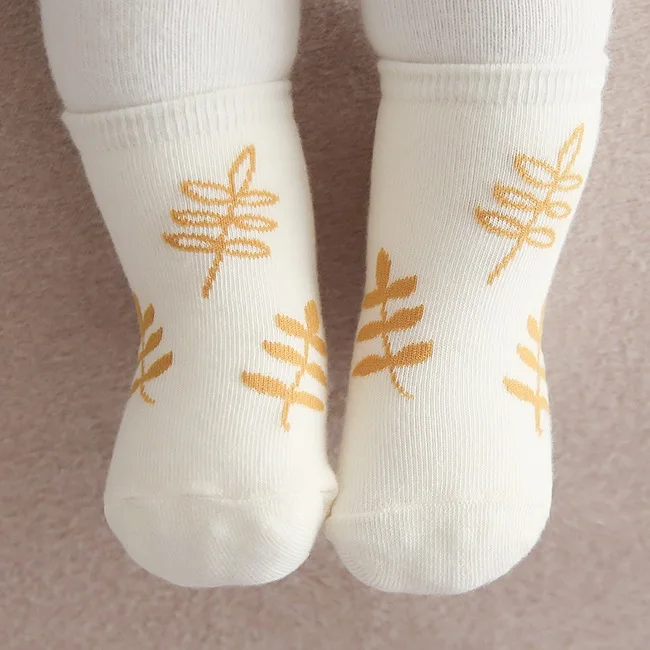 Детские носки зимние корейские носки с изображением листьев детские нескользящие носки для маленьких мальчиков и девочек хлопковые носки для детей 0-4 лет meias - Цвет: White