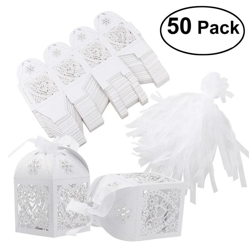 

50pcs Novelty Hollow Love Heart Romantic Wedding Favors Decor Butterfly Candy Gift Boxes Wedding Party Candy Box With Ribbon