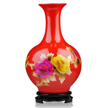 

Jingdezhen ceramics Chinese red gold straw painting vase modern fashion crafts furniture bridal decoration