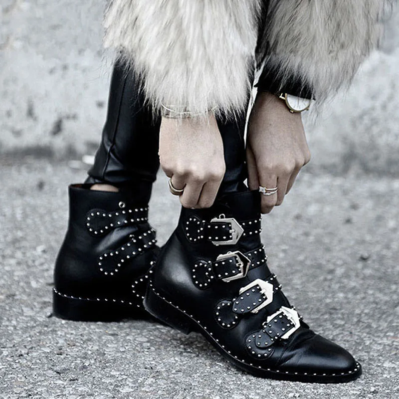

2018 Autumn Winter Leather Low Heel Ankle Boots Chelsea Fashion Rivet Boots Woman Buckle Shoes bota feminina Plus Size 35~43